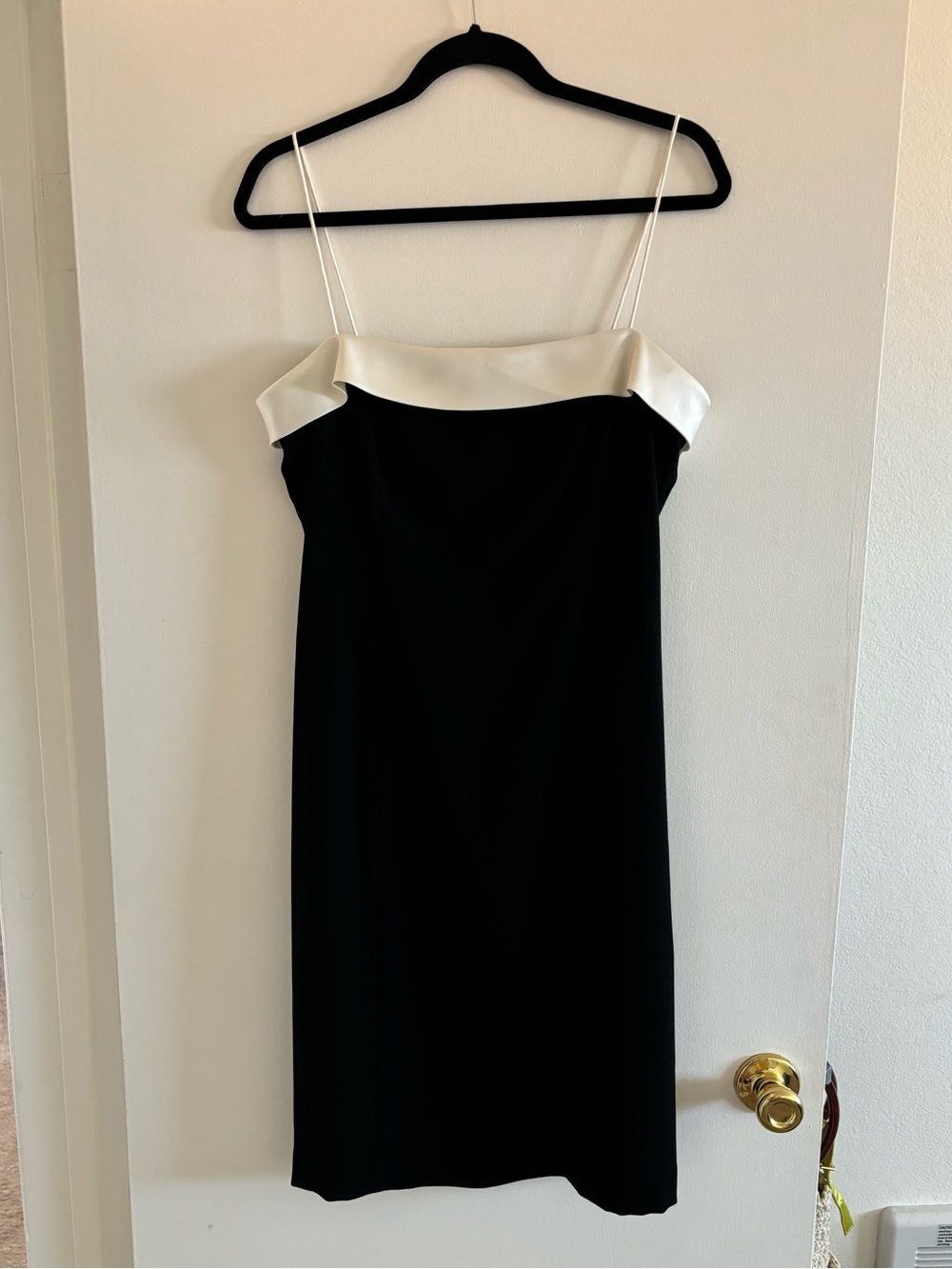 Vintage Ann Taylor little black dress